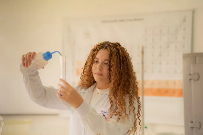 Departamento da UEPG realiza Simpósio em homenagem ao Centenário da Química Quântica