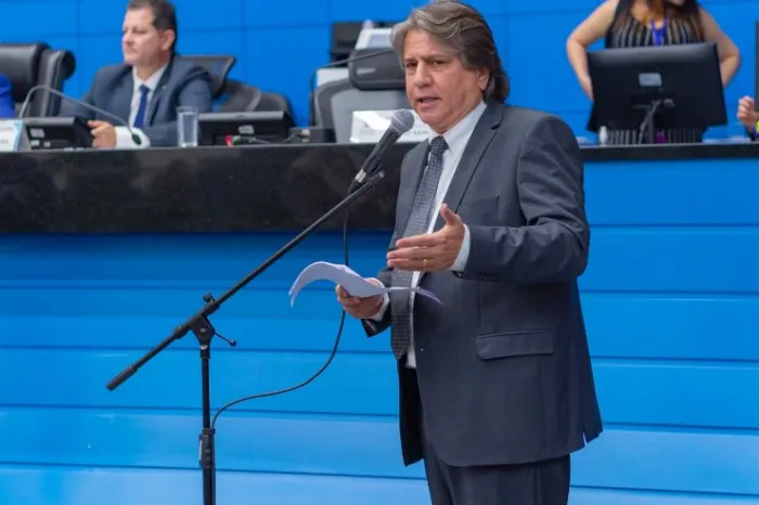 Caravina solicita melhorias na estrutura da E.E João Vitorino Marques em Aral Moreira