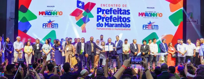 Iracema Vale no Encontro de Prefeitos e Prefeitas do Maranhão, evento no qual reforçou a disposição da Assembleia em apoiar o desenvolvimento local