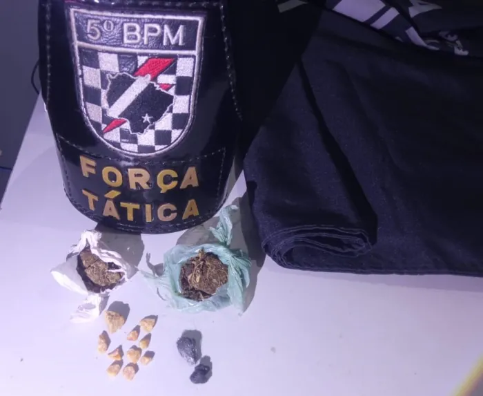 Polícia Militar prende jovem por tráfico de drogas em Rio Verde