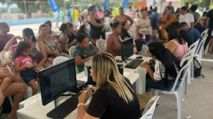 Moradores do Residencial Independência recebem os serviços da Caravana do Cuidar nesta sexta-feira