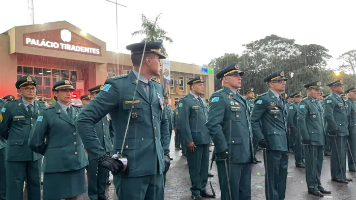 PMMS realiza Outorga da Medalha Tiradentes e homenageia civis e militares