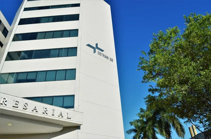 Confira o funcionamento do Detran|ES nos feriados de Nossa Senhora da Penha e Dia do Trabalhador
