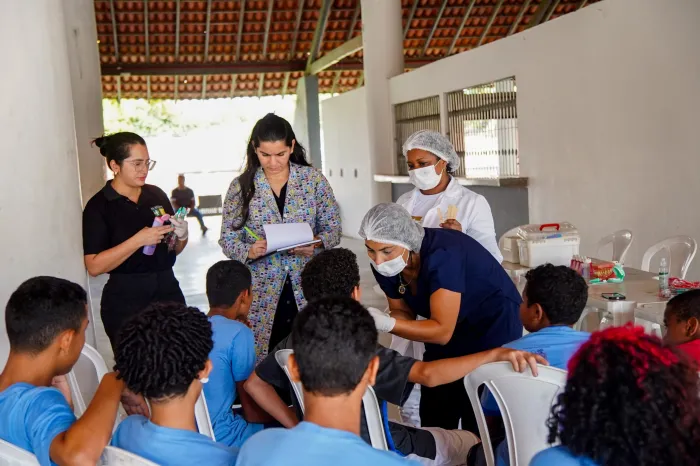 Gedema promove ação de saúde bucal e beneficia alunos do projeto Sol Nascente