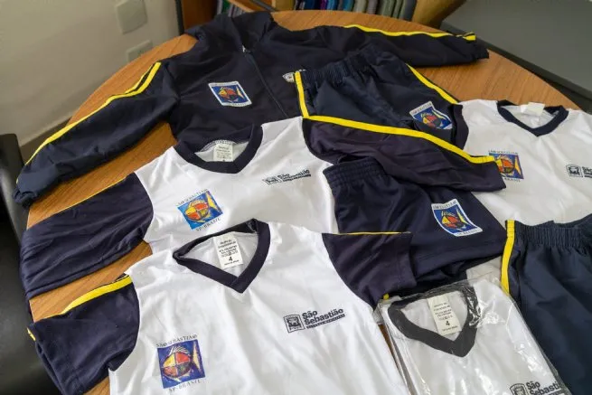 Prefeitura de São Sebastião inicia em maio a entrega de uniformes escolares para alunos da rede municipal