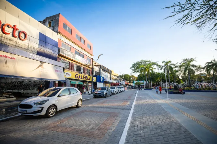 Após requalificação, Seinfra libera trecho da Rua Santa Bernadete