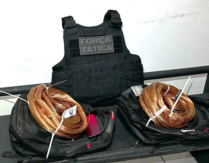 Polícia Militar em Três Lagoas realiza prisão de autores de furto de fios cobre