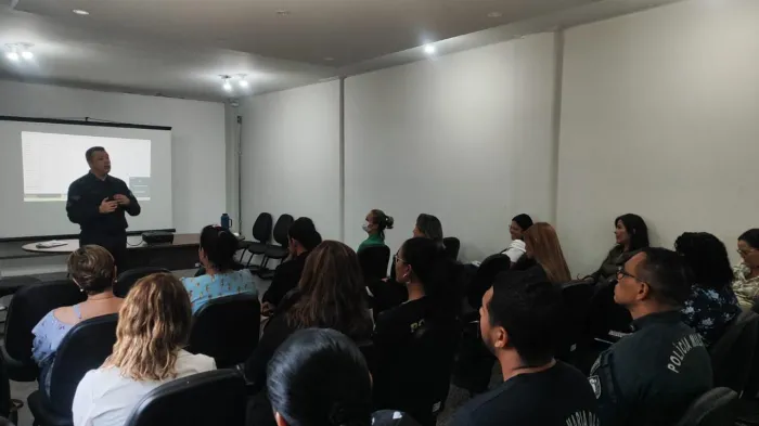 Instituições realizam reunião no 6º BPM em Corumbá para fortalecer a rede de enfrentamento à violência contra a mulher