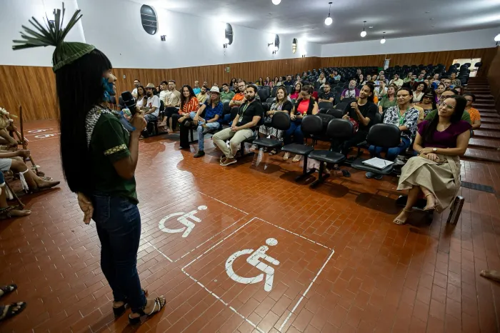 Prefeitura de Caruaru promove encontro formativo com o povo Xukuru para fortalecer práticas educativas e saberes ancestrais