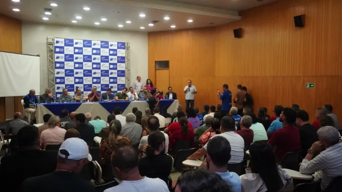 Deputado Catulé Júnior destacou a importância da união dos segmentos envolvidos visando encontrar soluções para reforçar a segurança publica