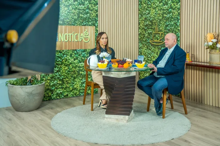 ‘Café com Notícias’ – Médico explica diferenças entre sintomas da fibromialgia e da Covid-19