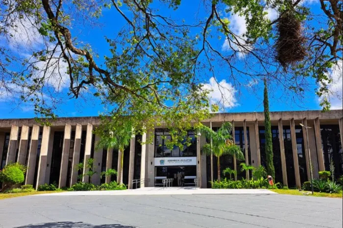 Agenda: Solenidade, sessões e reuniões estão previstas para o início de maio