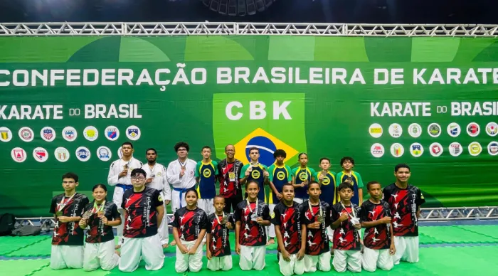 Alunos do projeto 'Karatê na Escola'. Foto: Ascom/Seed