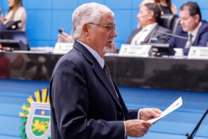 Zeca solicita veículo para atender demandas da cultura e esporte em Cassilândia e Naviraí