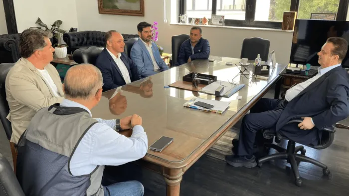 Prefeito propõe parcerias ao Governo do Estado para investimentos