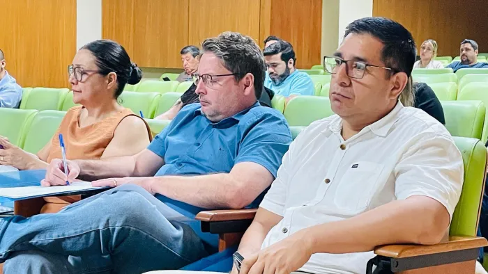Prefeitura de Rio Branco capacita médicos para enfrentar síndromes respiratórias em crianças