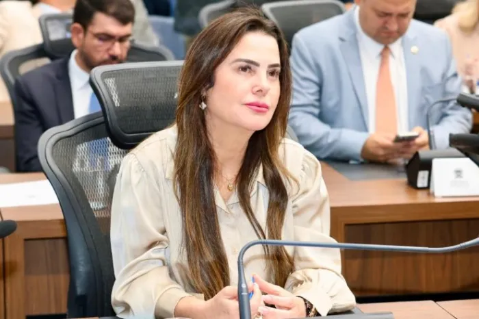 Mara Caseiro pede asfalto para acesso à comunidade quilombola de Corguinho