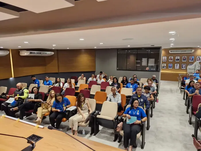 PM apoia ação educativa do Maio Amarelo e reforça segurança na Alça Viária