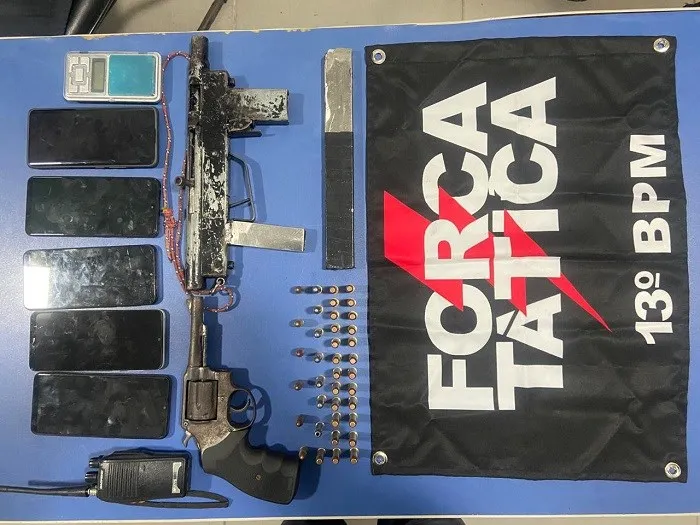 13º Batalhão apreende armas e munições em Conceição da Barra