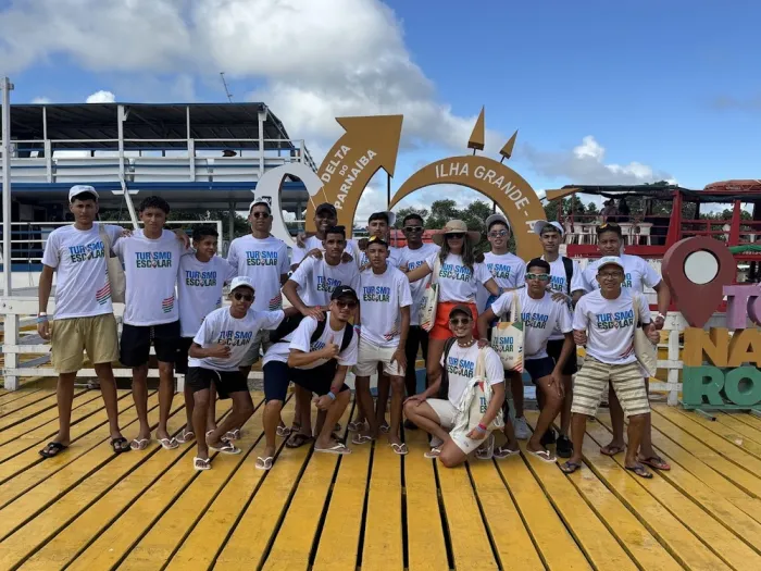 Projeto Turismo Escolar: estudantes da rede estadual desbravam belezas, história e cultura piauiense em expedições