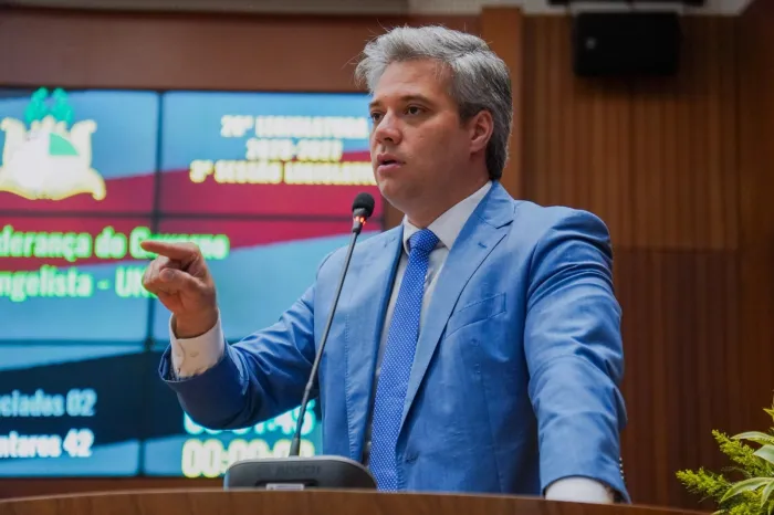 Deputado Neto Evangelista falou sobre o assunto na sessão plenária desta quinta-feira