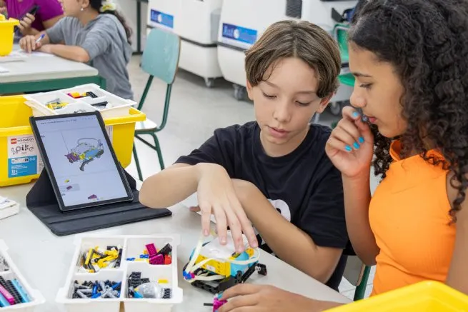 Robótica Educacional já é realidade nas escolas de São Sebastião e transforma o preparo dos alunos para o futuro