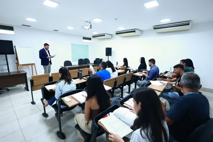 Capacitação objetiva oferecer uma abordagem ampla e prática sobre finanças, aliando temas como orçamento familiar, investimentos e aposentadoria