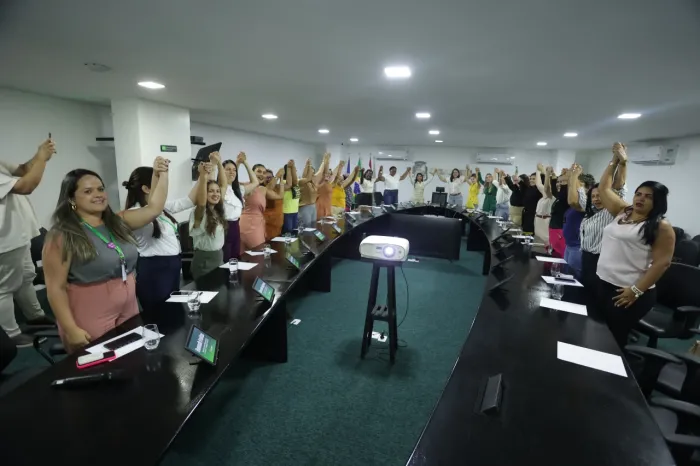 Novas conselheiras do Conselho Municipal da Mulher tomaram posse nesta sexta-feira (9)