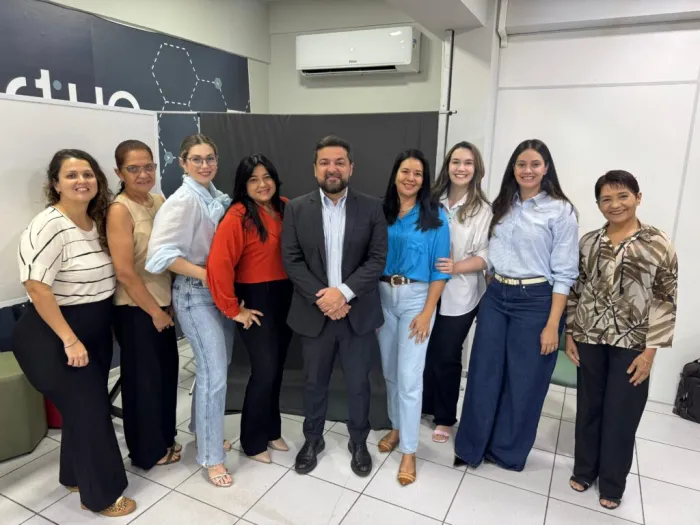 Investe Piauí celebra o Dia das Mães com oficina de beleza