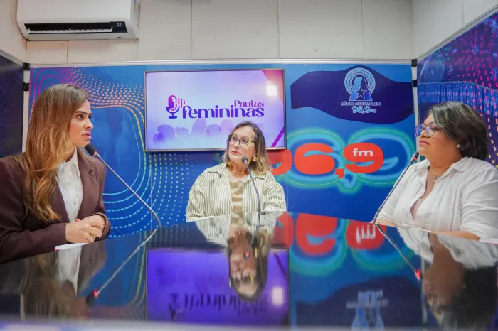 Renata Bogéa no programa 'Pautas Femininas', da Rádio Assembleia