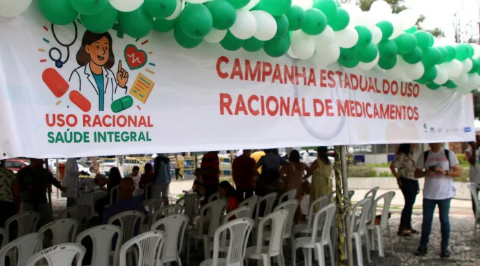 SES promove orientação e prevenção em ação alusiva sobre o uso racional de medicamentos