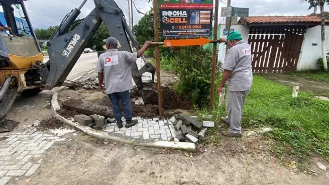 Regional Boraceia realiza ação de limpeza e desobstrução de galerias na Alameda Paranapiacaba