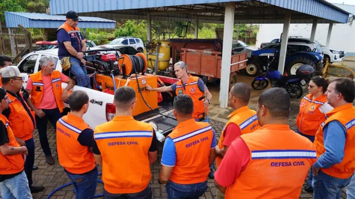 Bombeiros e Defesa Civil concluem treinamento de brigada de incêndio