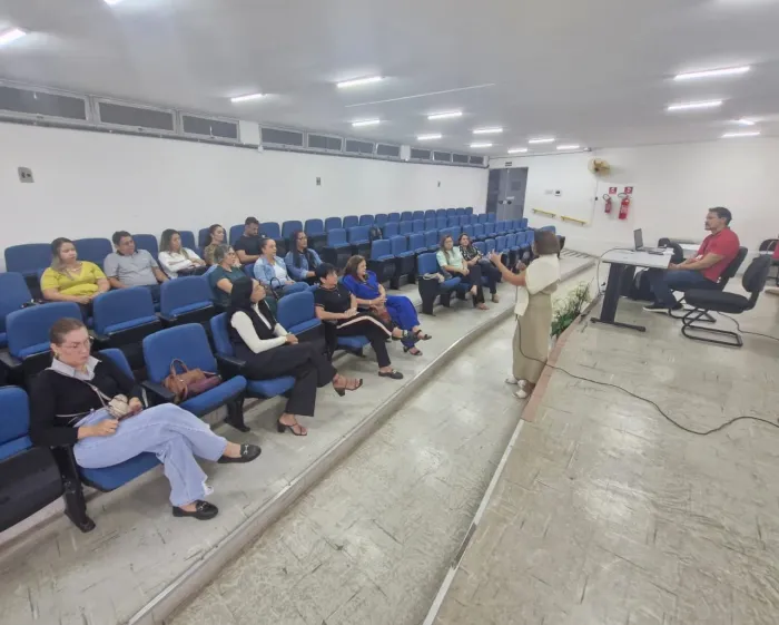 Semhab reúne equipe para reflexão sobre o trabalho e o fortalecimento do relacionamento interpessoal