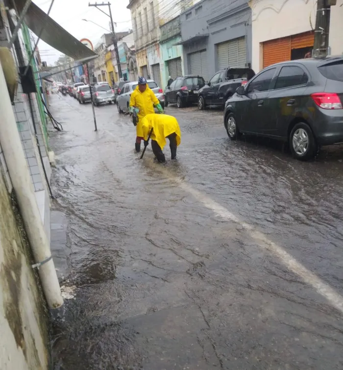 Seinfra reforça ações na rede de galerias para minimizar efeitos da chuva