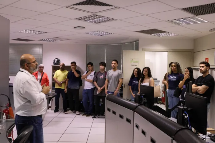Prodest apresenta serviços de TI para alunos da Faesa