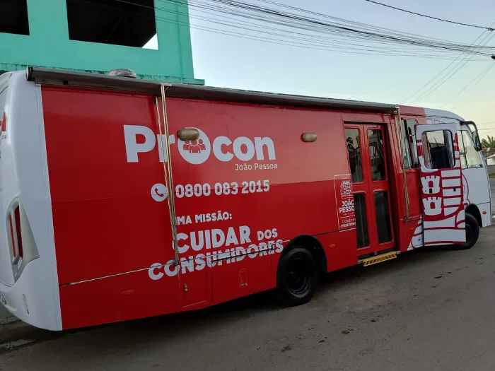 Serviço itinerante do Procon-JP atende aos moradores da Comunidade do Aratu, em Mangabeira