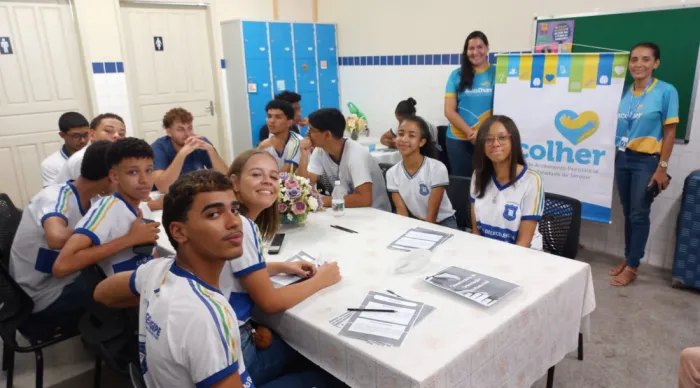 Comunidade escolar local foi contemplada com projetos da Seed. Fotos: Maria Odília