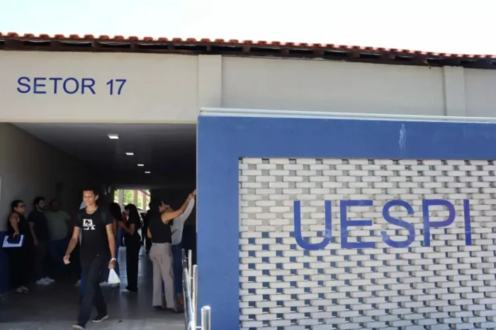 Com investimento de R$ 1,4 milhão, Uespi entrega reforma de dois setores do Campus Poeta Torquato Neto