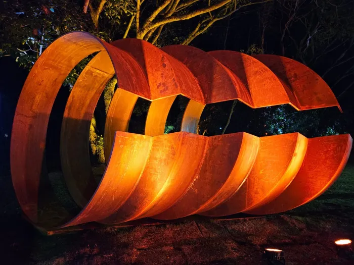Parque Cultural Casa do Governador recebe escultura de José Carlos Vilar