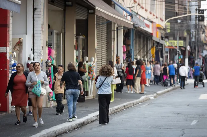 Estado de SP tem maior número de ocupados com carteira assinada em 13 anos no 1º trimestre
