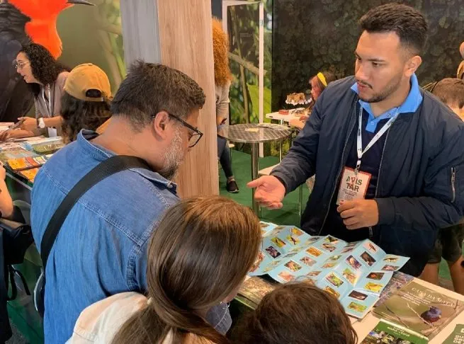 Prefeitura de São Sebastião apresenta atrativos de birdwatching na feira Avistar Brasil 2025