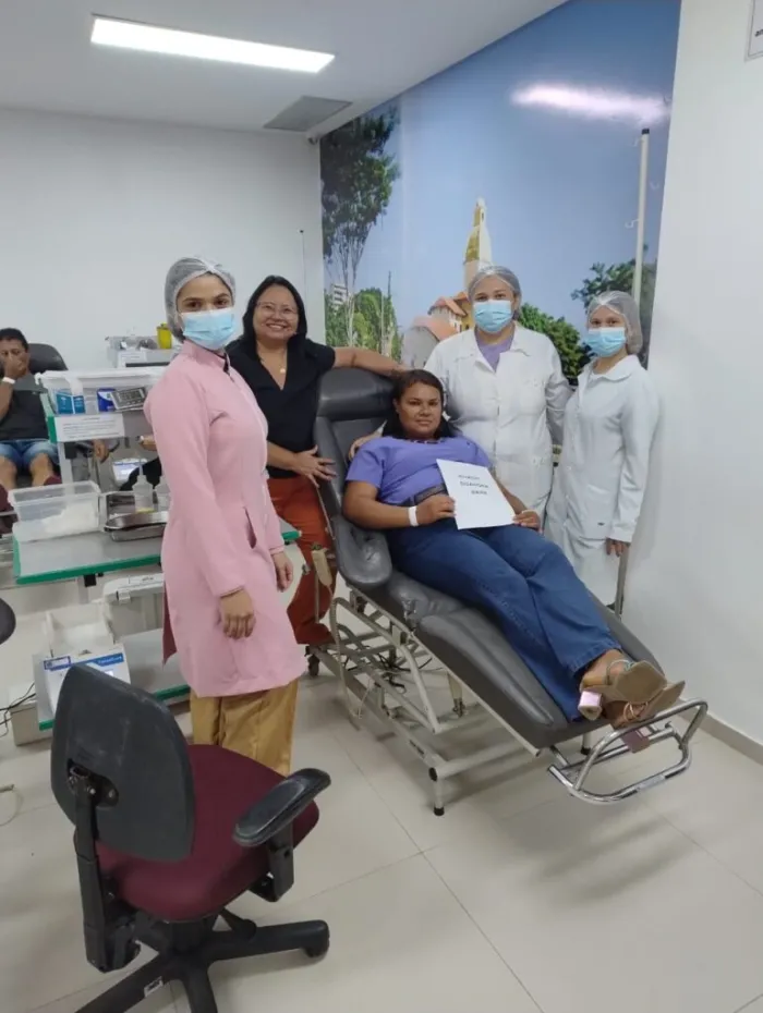 Paciente com sangue raro recebe transfusão graças a doadores localizados pelo Hemopi