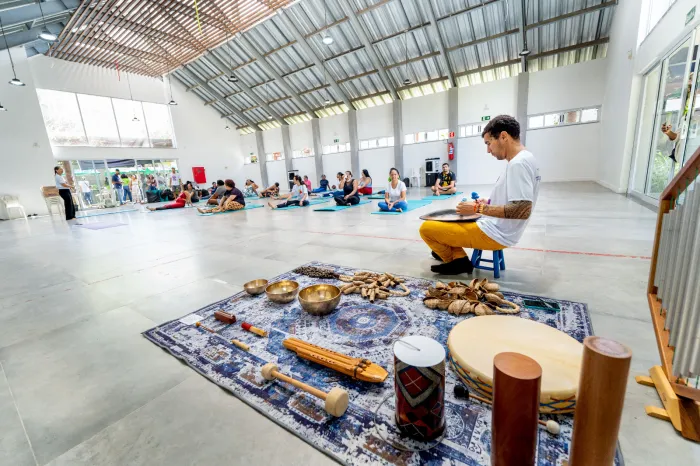 Feiras de Práticas Integrativas movimentam sede e orla com ampla programação