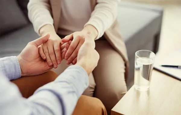 Vereadora defende criação de projetos comunitários de saúde com foco em atendimento psicológico em Sorriso