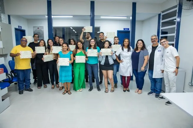 Centro Integrado Profissionalizante forma turma de Assistente Administrativo com Inclusão Digital em São Sebastião