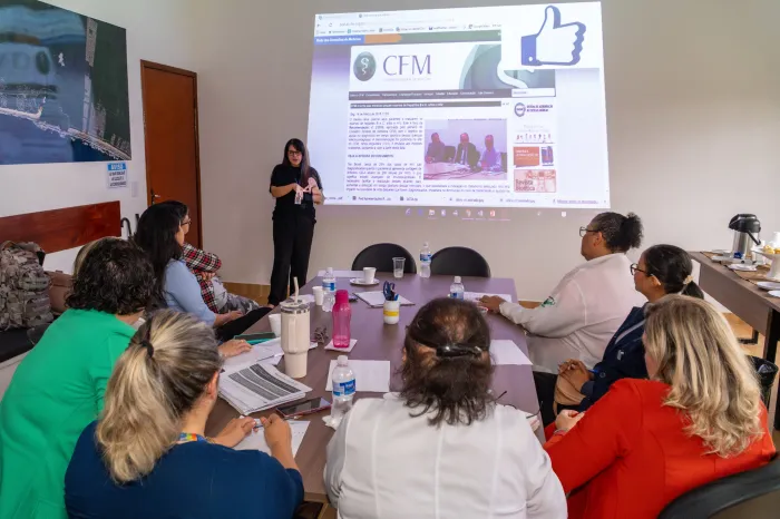 Saúde de Bertioga promove capacitação sobre testes rápidos para servidores da rede municipal