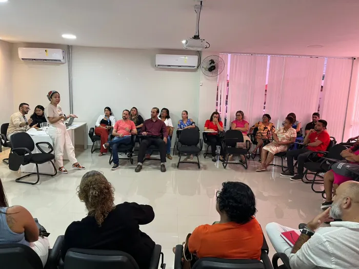 Governo capacita profissionais de saúde sobre cuidados com idosos