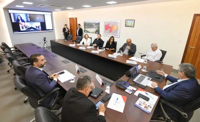 João Azevêdo celebra adesão de empresas Isis, Carrefour e Assaí ao programa ICMS Patrimonial
