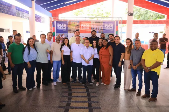 Catulé Júnior participa da entrega de creche em Paço do Lumiar e reafirma compromisso com o município